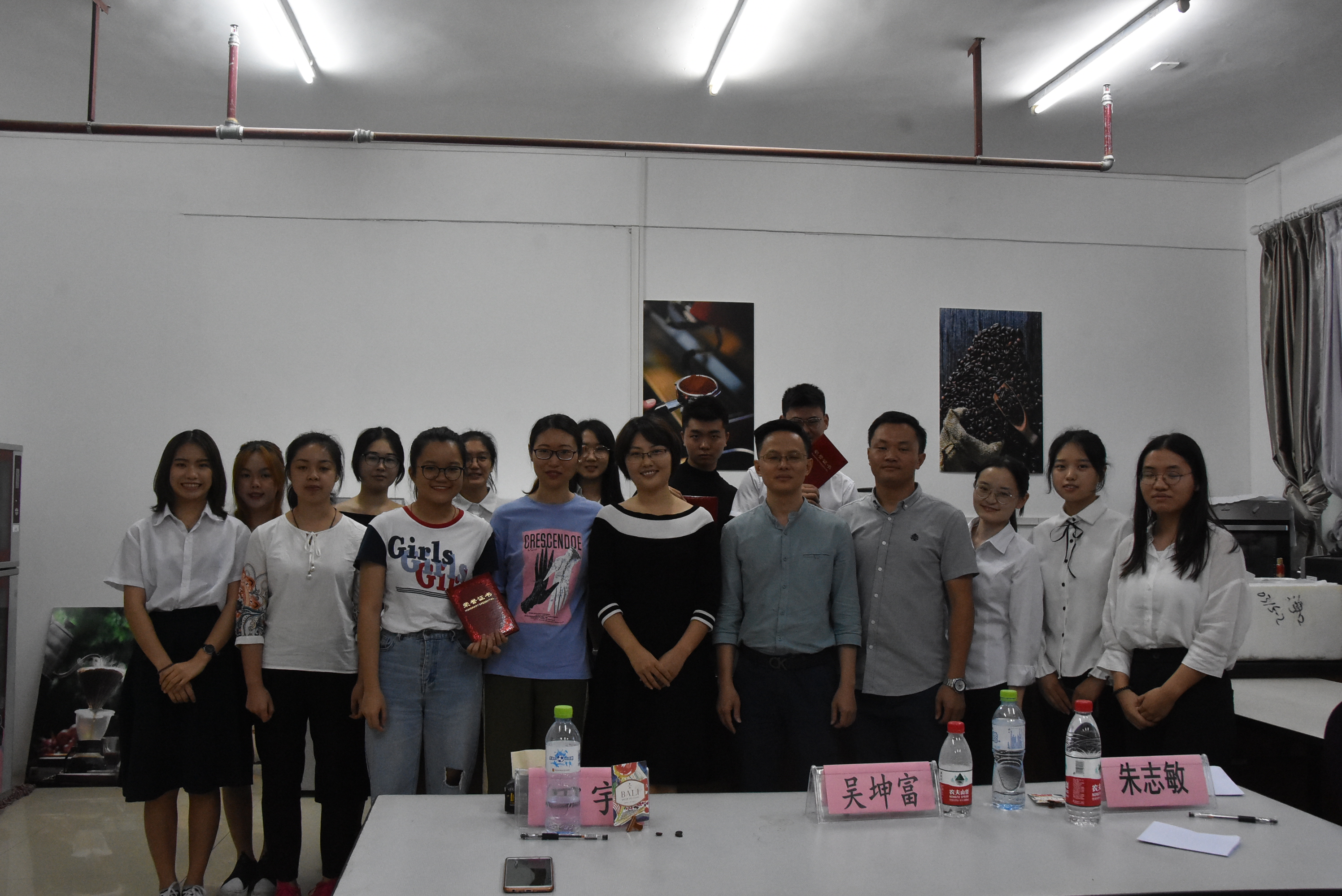 旅游学院举办创意咖啡制作大赛决赛