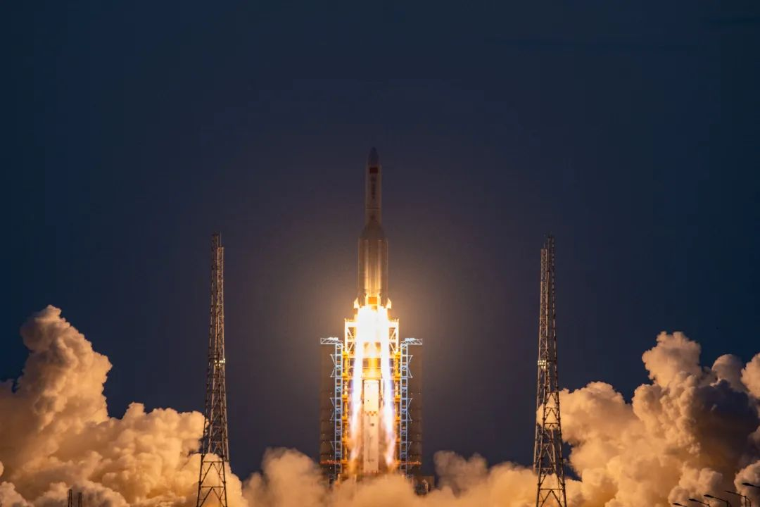 观礼卫星发射，共赴星辰之约 --旅游学院研究生主题党日活动暨MTA移动课堂