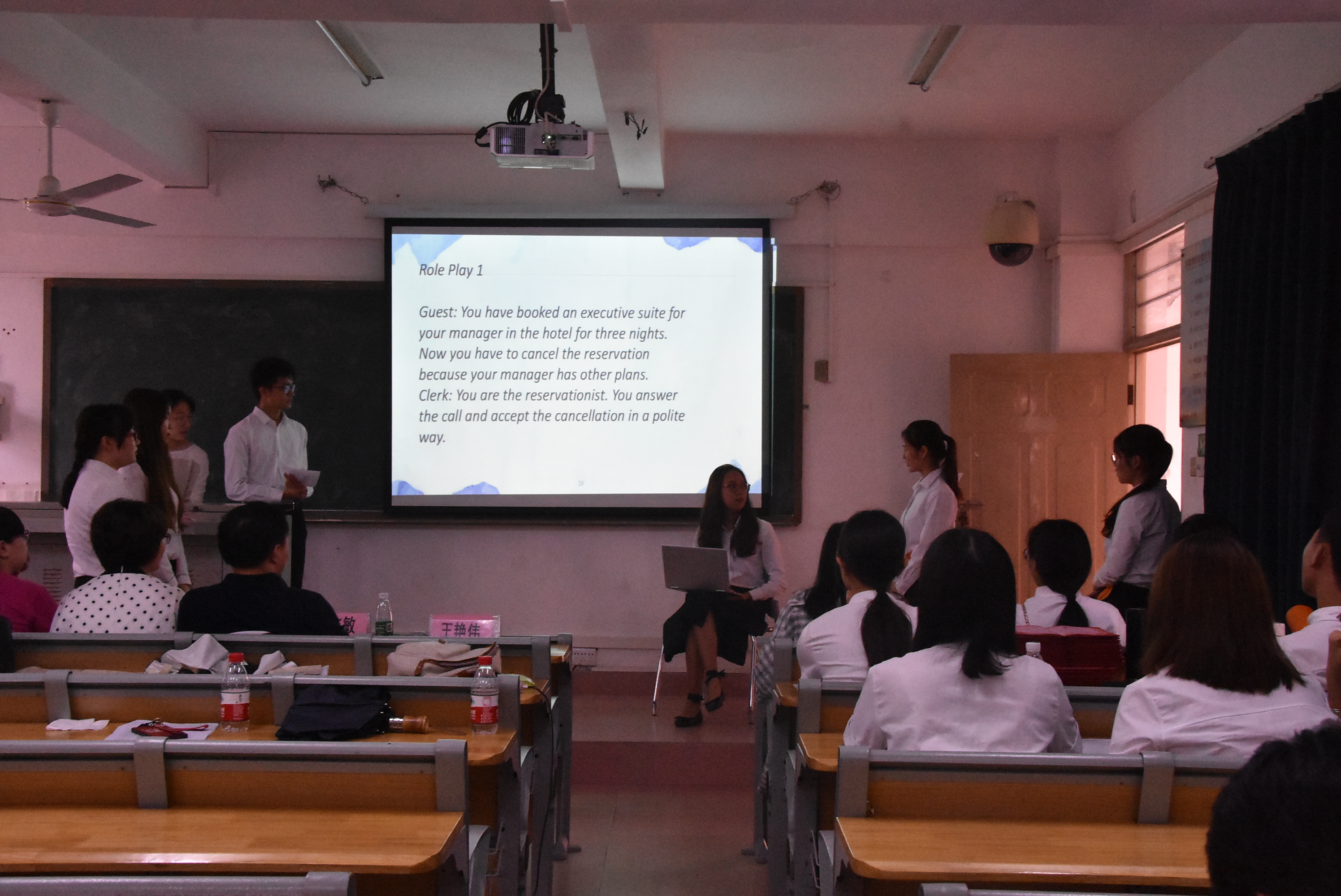 旅游学院举办酒店业务知识技能大赛决赛