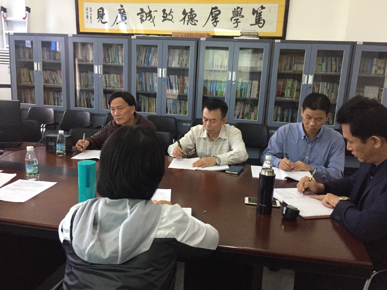 旅游学院召开“新”教师帮扶活动研讨会