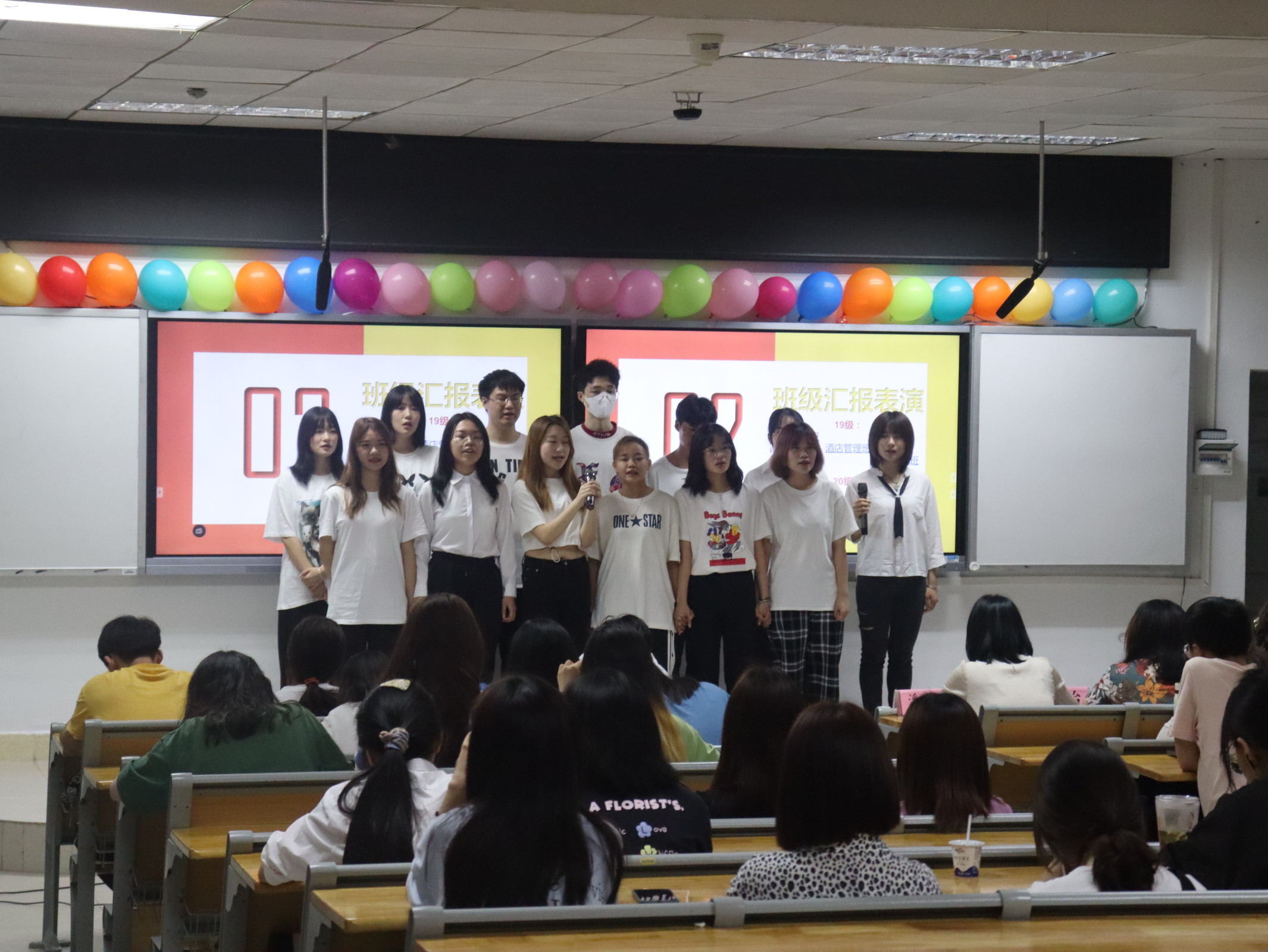 旅游学院举办庆祝建党100周年系列活动之班级志愿服务评比大赛