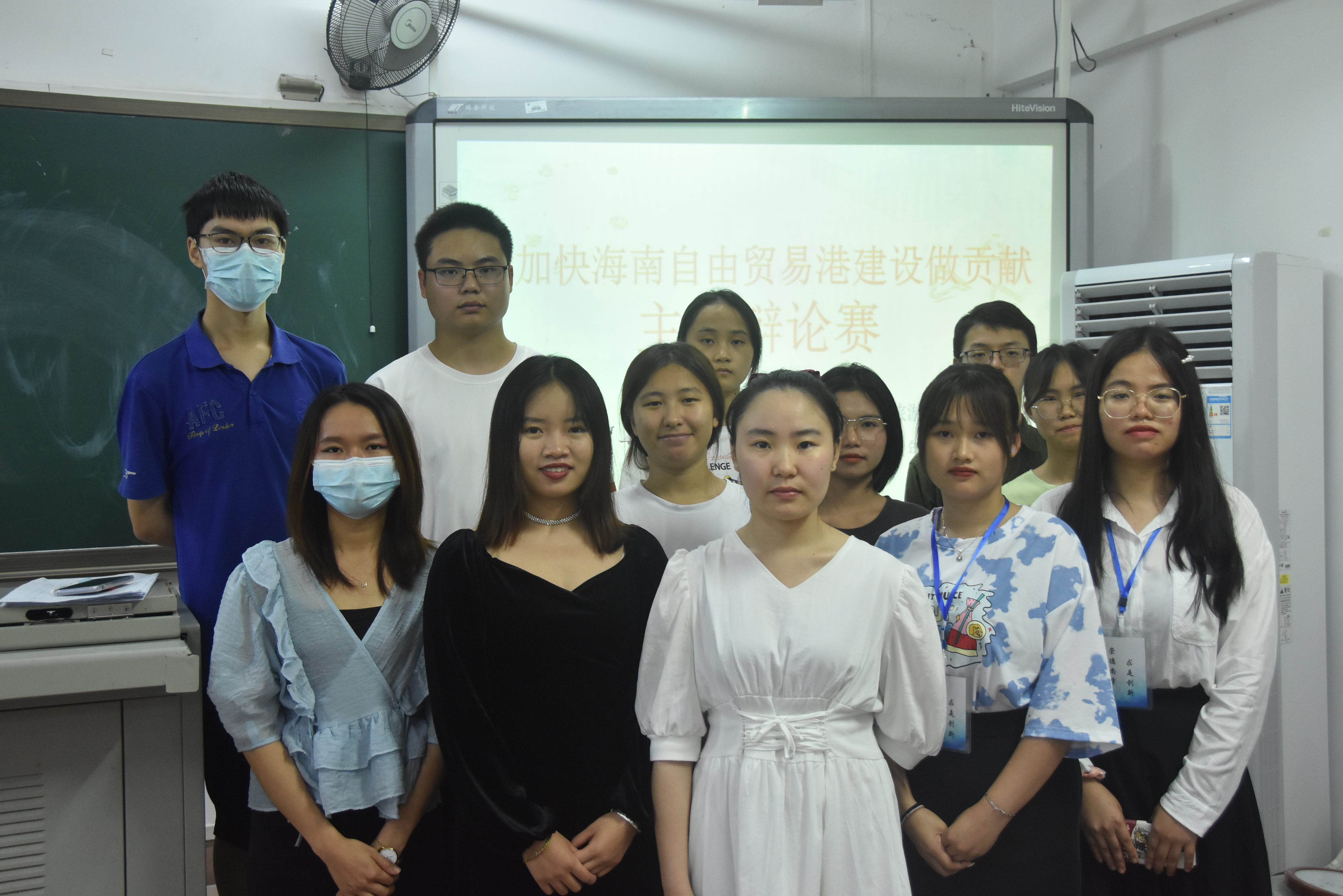 旅游学院举办“为加快海南自由贸易港做贡献”主题辩论赛初赛